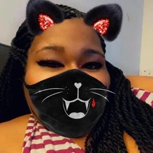 Meet your Posher, Nikki